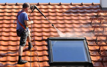 roof cleaning Deighton